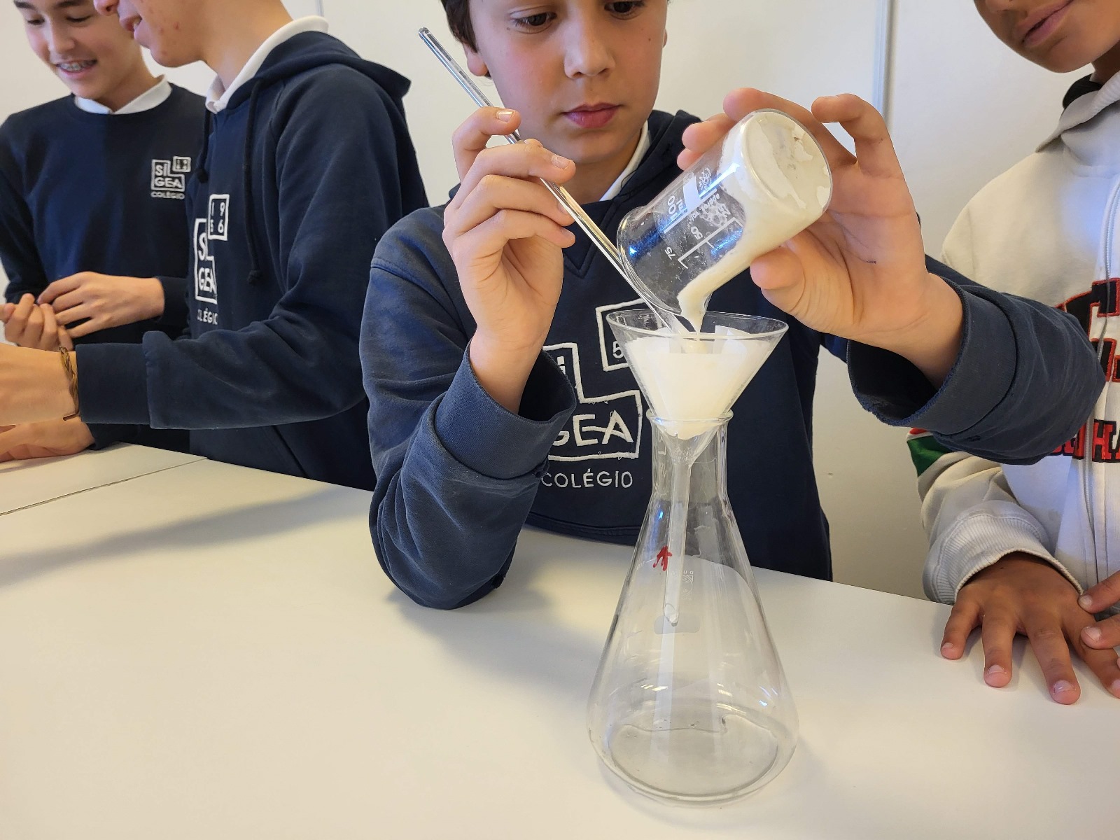 2024-04-23 – Misturas homogéneas e heterogéneas (7.º ano)